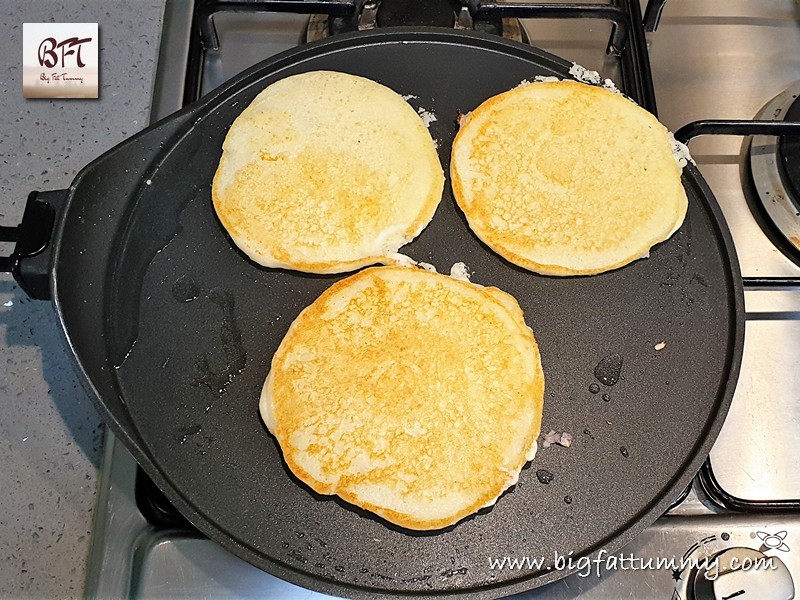 Preparation of Instant Rava Utappam