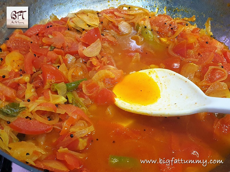 Preparation of Salade Bhaji - a simple Goan watery vegetable prep