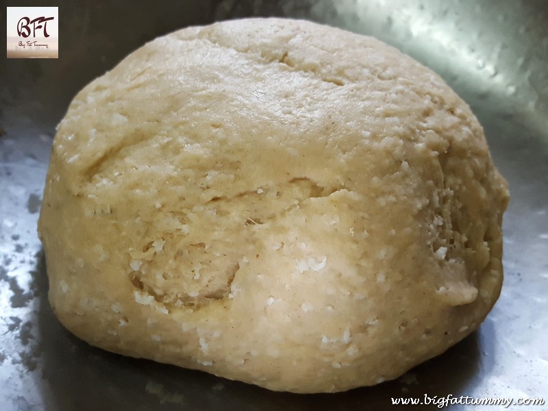 Making of Coconut Bhakri (Bread)