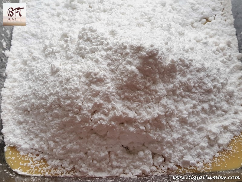 Making of Desiccated Coconut Ice (coconut sweet)