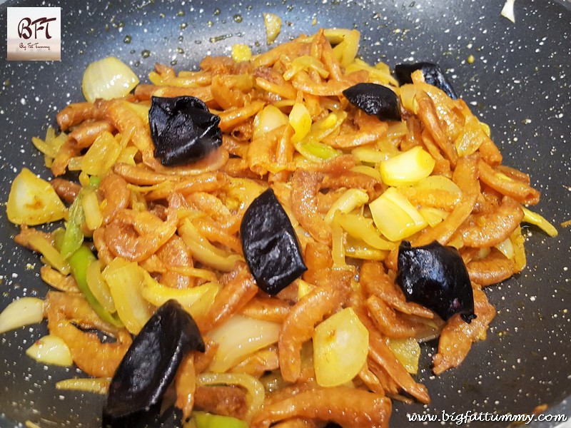 Preparation of Dry Prawn Chilly Fry