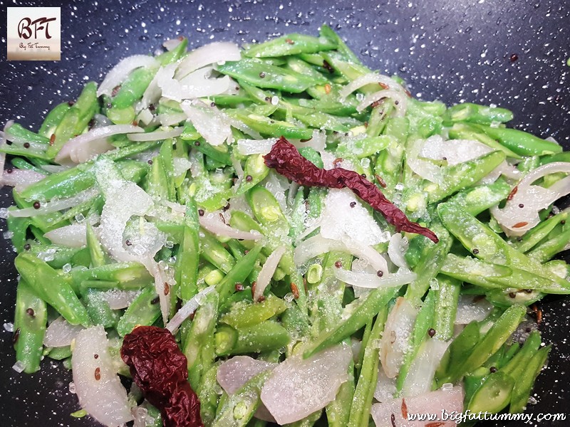 Preparation of French Bean Stir Fry
