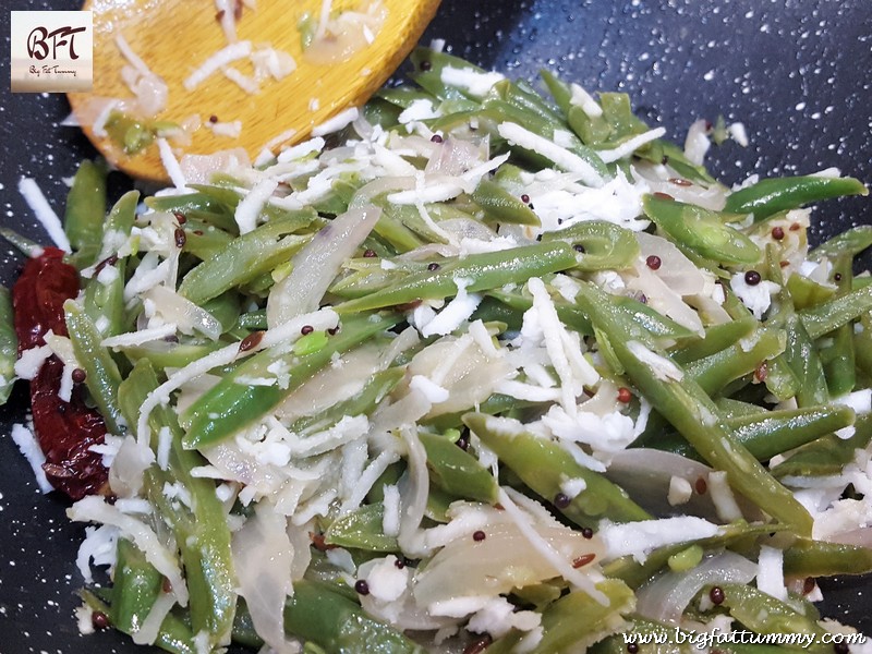 Preparation of French Bean Stir Fry