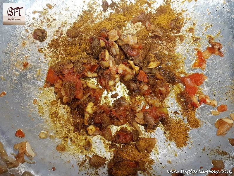 Preparation of Lady Fish Jeerem Meerem (Curry)