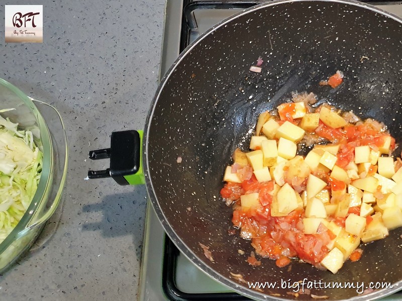 Making of Cabbage & Potato Bhaji - Goan Soup Style