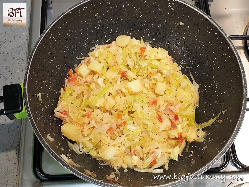 Making of Cabbage & Potato Bhaji - Goan Soup Style