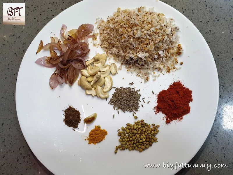 Making of Chavli in Coconut-Cashewnut Gravy