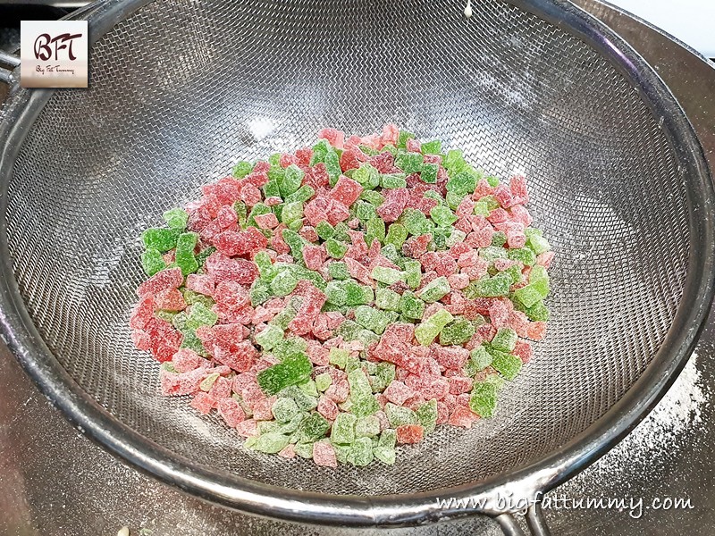 Preparation of Eggless Tutti Fruti Cake