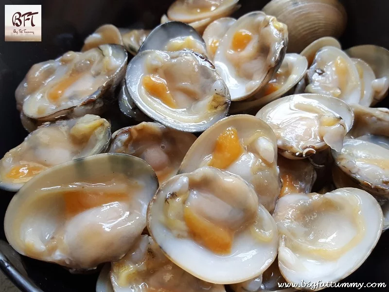 Preparation of ShellFish Sukkem (Goan preparation of Clams / Kube / Tisryo)