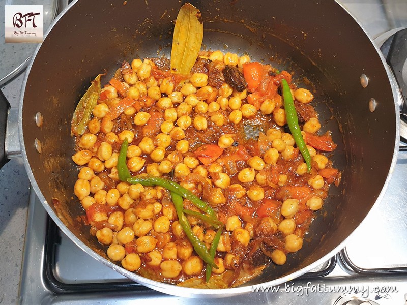 Preparation of Chick Pea Pulao