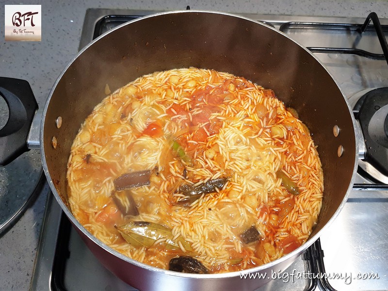 Preparation of Chick Pea Pulao