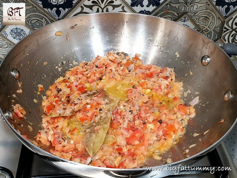 Preparation of Kabuli Chana Gravy