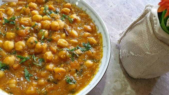 Kabuli Chana Gravy 08 Kabuli Chana Gravy