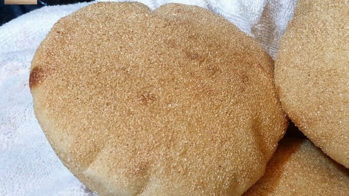 Poee Poi Kundea Bhakri Goan Bread