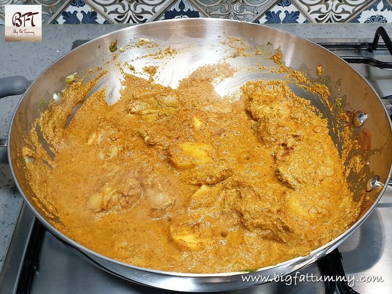 Preparation of Quick Chicken Xacuti