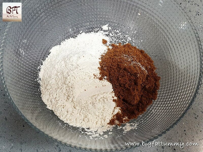 Making of Eggless Sweet Wheat Flour Polle / Pancakes