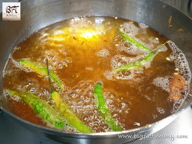 Making of Kanda Bhaji