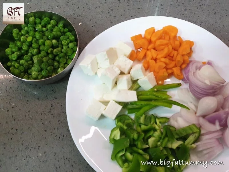 Preparation of One Pot Vegetable Pulao