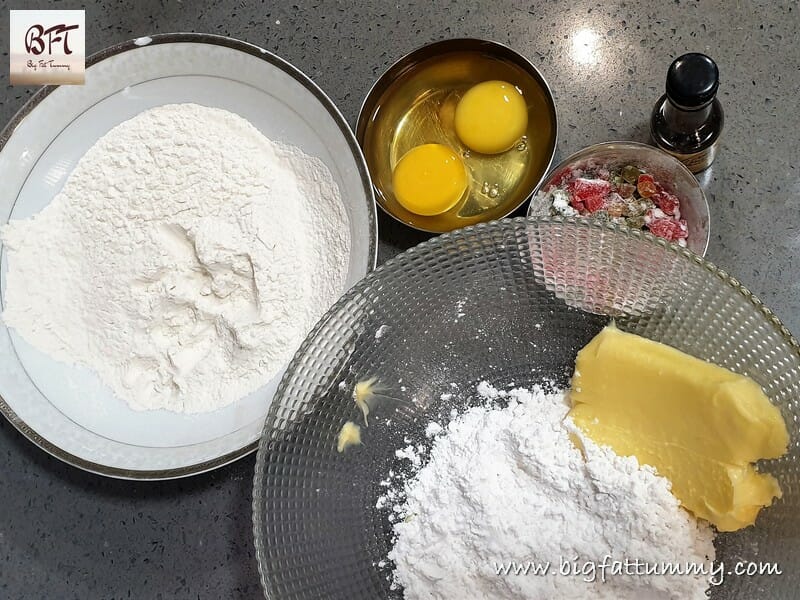 Making of Tutti Fruti / Tooti Frooti Muffins