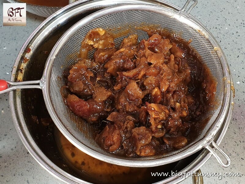 Preparation of Date & Tamarind Chutney