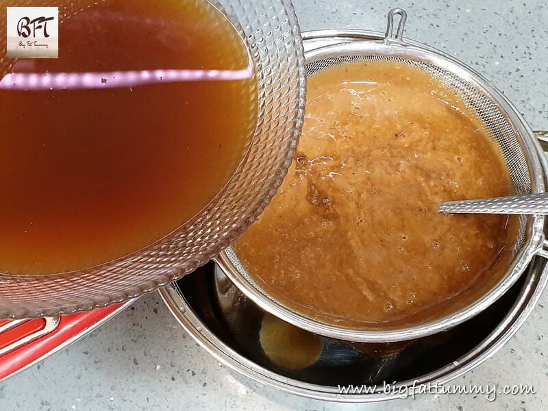 Preparation of Date & Tamarind Chutney