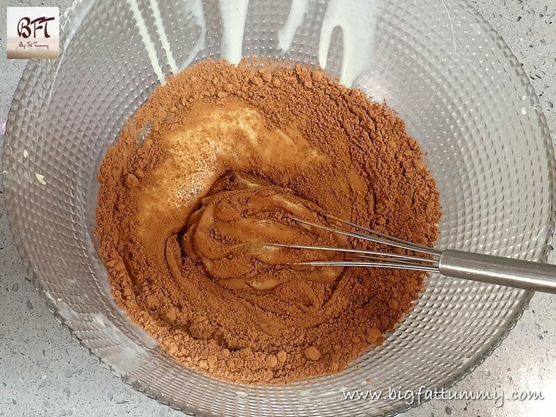 Preparation of Eggless Marble Cake