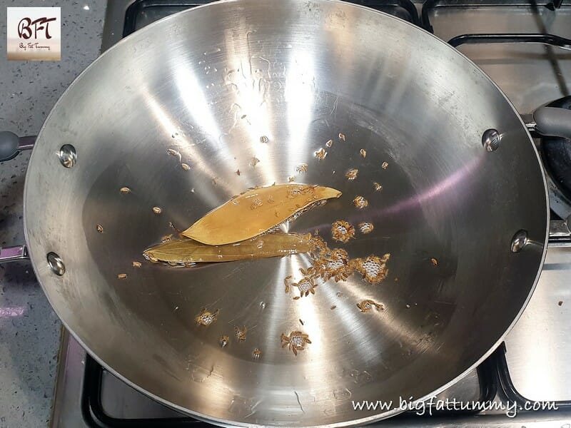 Making of Palak Chicken