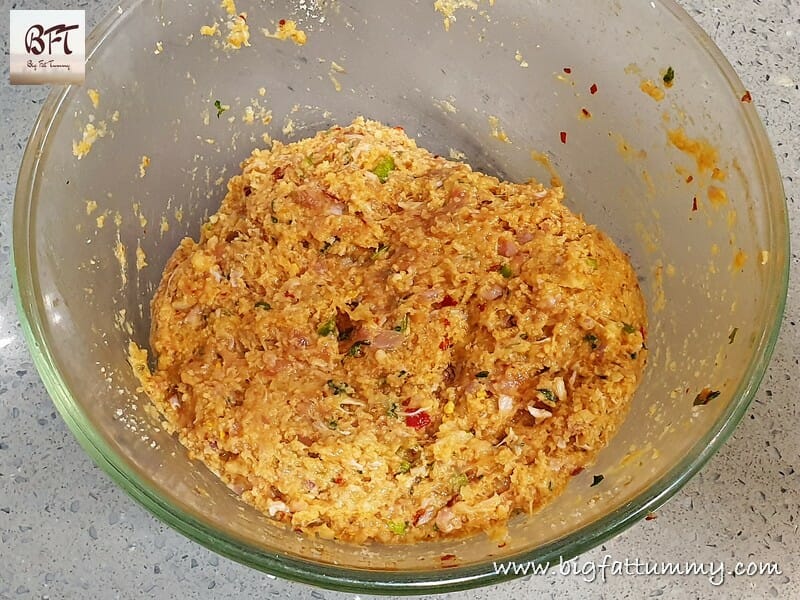 Preparation of Baked Chicken Meatballs