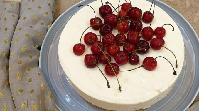 No Bake Yoghurt Cheesecake