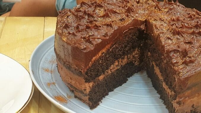 Oreo Biscuit Cake with Chocolate Mousse Frosting