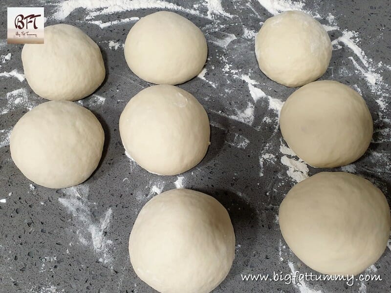 Making of Goan Bread Oondhe - Oondo – Unndho – Pokshe – Pokshie