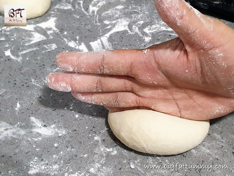 Making of Goan Bread Oondhe - Oondo – Unndho – Pokshe – Pokshie