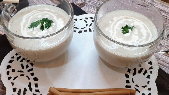 Cream of Mushroom Soup 01 Cream of Mushroom Soup
