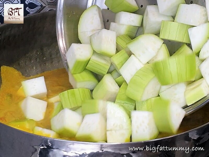 Preparation of Quick Goan Dudhi Ros