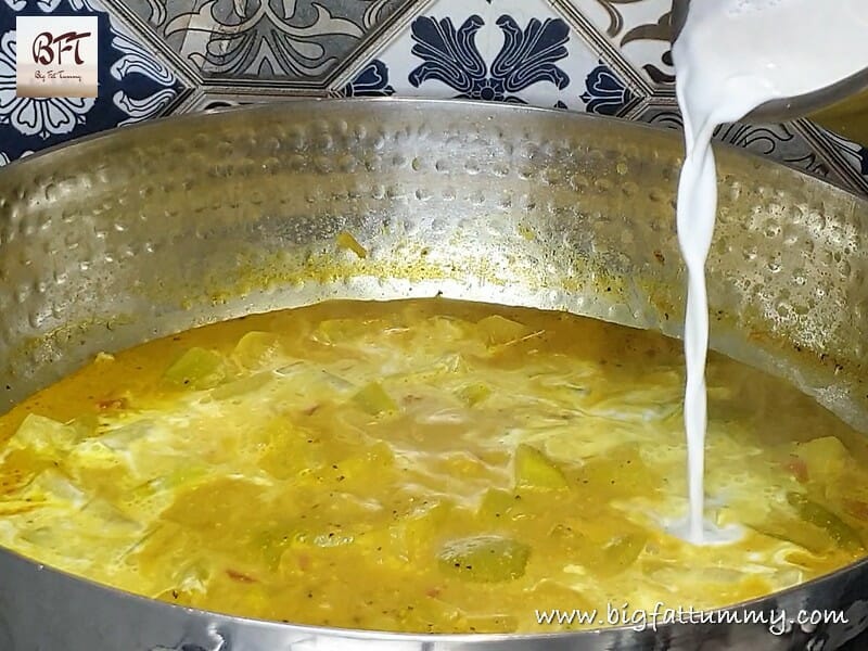 Preparation of Quick Goan Dudhi Ros